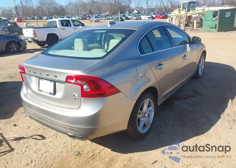 2015 Volvo S60 T5 Premier из США, поврежденный, VIN YV1612TK1F1355689